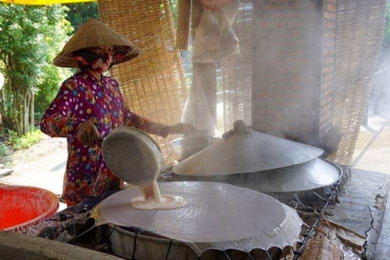 Lò hủ tiếu quê tôi