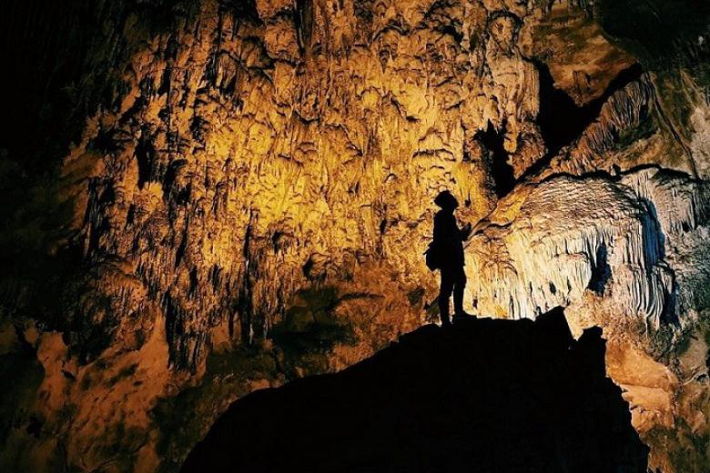 Động Ngườm Ngao