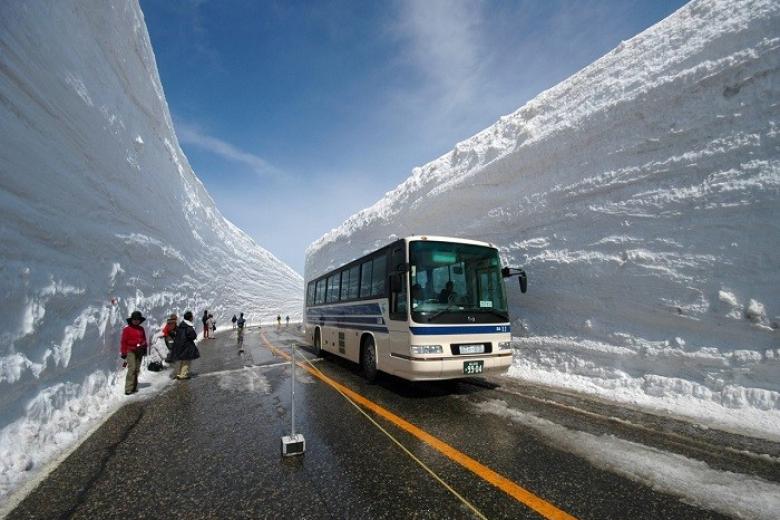 Cung đường tuyết Nhật Bản – Tateyama Kurobe Alpine Route