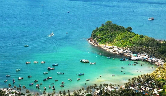 Thưởng lãm trọn vẹn vẻ đẹp của bãi Cây Mến Nam Du