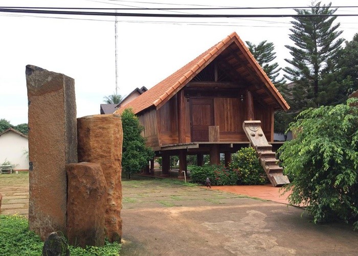 Buôn Cô Thôn - du lịch Tây Nguyên du_lich_tay_nguyen_sai_gon_dak_lak_pleiku_gia_lai_4_ngay_6