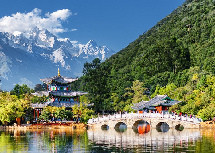 Công Viên Hắc Long Đàm