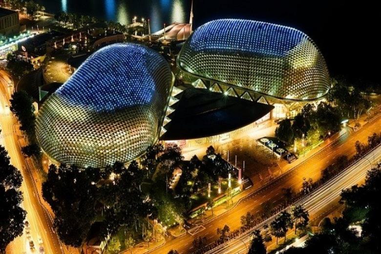 Esplanade- nhà hát hình trái sầu riêng