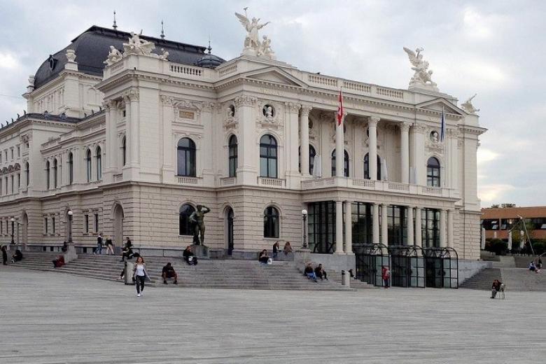 Nhà hát Opera Zürich