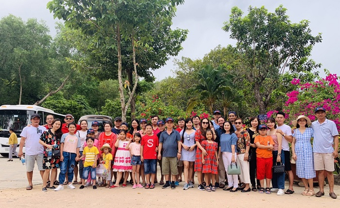 Đoàn khách tham quan trải nghiệm Phú Quốc