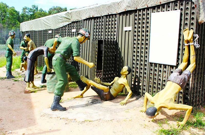 Combo Phú Quốc 4N3Đ tham quan nhà tù Phú Quốc