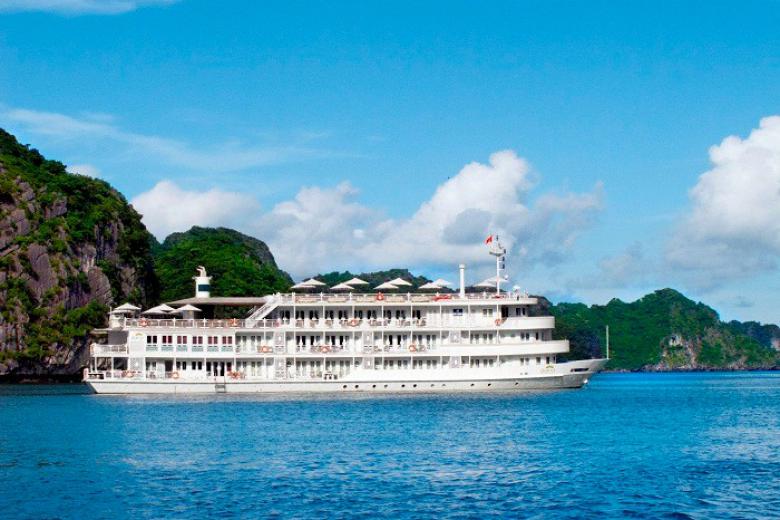 Du thuyền Paradise Luxury 5 sao