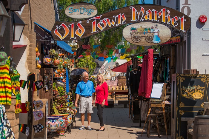 04_old_town_market
