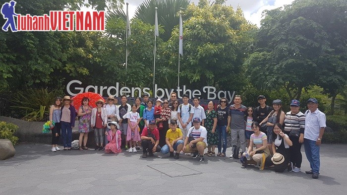 Đoàn khách du lịch Singapore