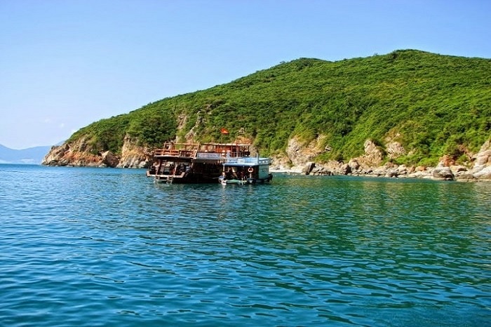 Du lịch Nha Trang:  Hòn Một 
