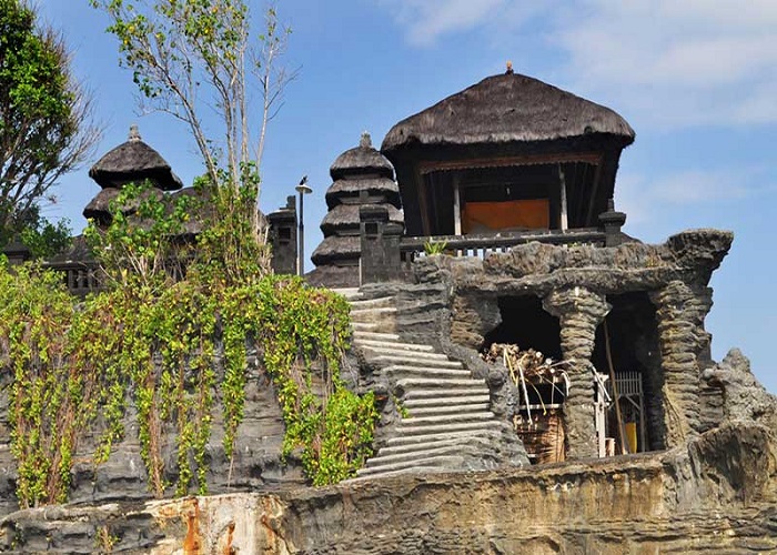 Đền Uluwatu Temple