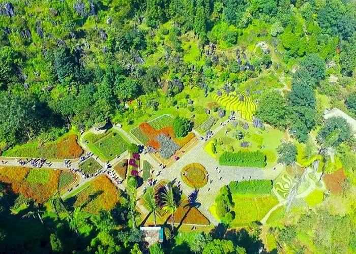 Khu du lịch núi Hàm Rồng