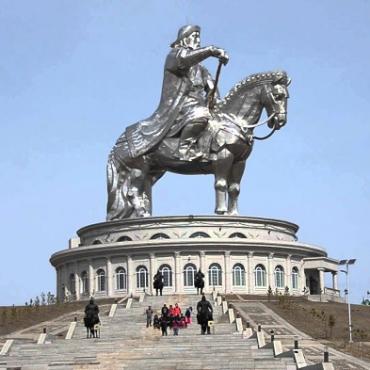 Tour Trung Quốc 6N5Đ: Từ HCM - Nội Mông - Ordos - Thảo Nguyên Xilamuren - Sa Mạc Yinkentala - Lăng Thành Cát Tư Hãn, Bay VJ + KS 4*