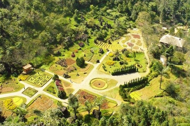 Khu Du Lịch Núi Hàm Rồng