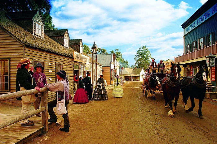 Ballarat 