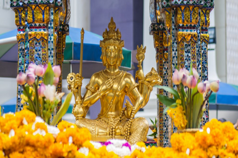 Đền Phật Bốn Mặt San Phra Phrom