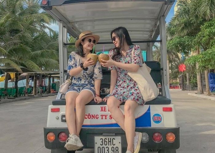 Vui chơi, tham quan