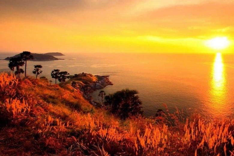 Laem Promthep View Point