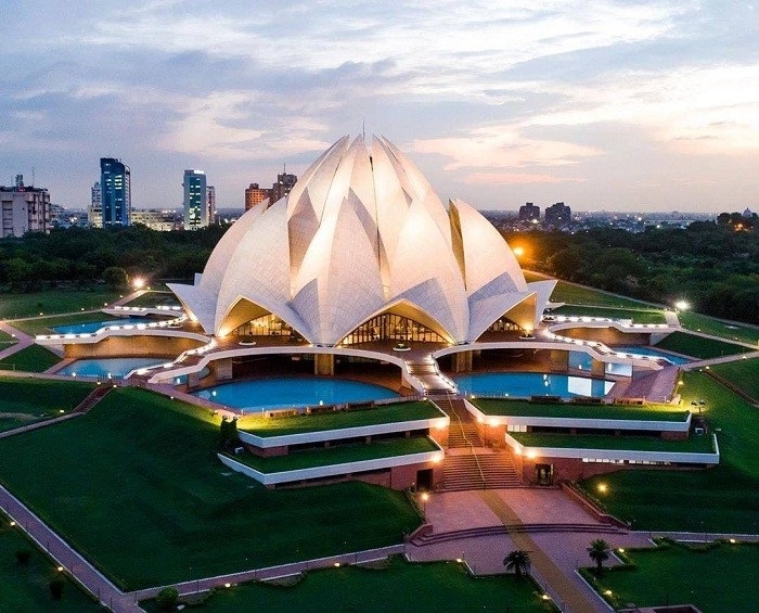 Đền Bahai (Đền Hoa Sen)