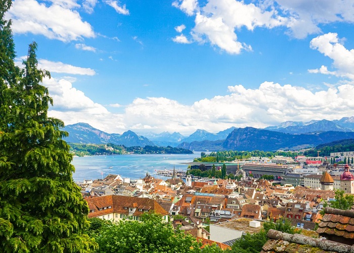 Lucerne_lake