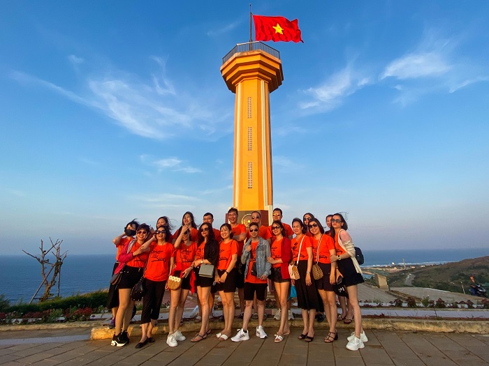 Cột cờ Lý Sơn