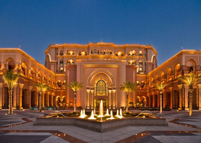 khách sạn xa hoa nhất thế giới Emirates Palace.