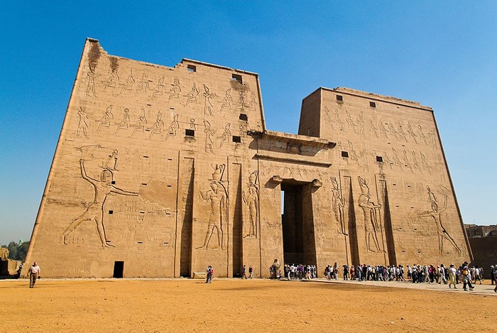 Đền Edfu