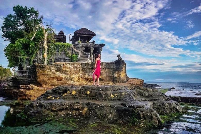 Đền Tanah Lot
