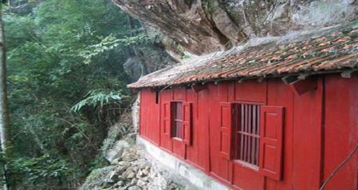 chua-mot-mai-yen-tu