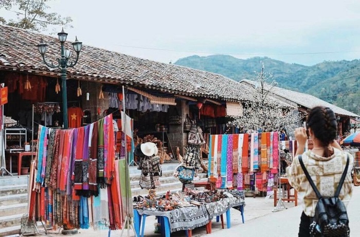 Cùng khám phá địa điểm Phố cổ Đồng Văn tại Hà Giang