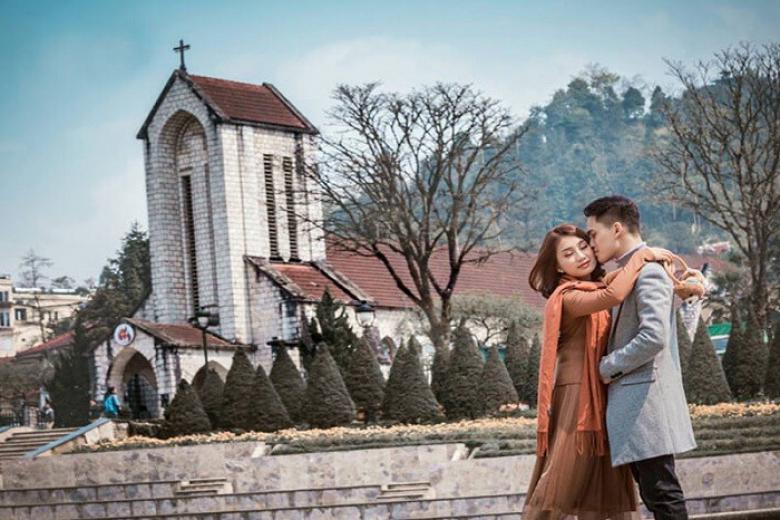 Nhà thờ đá Sapa