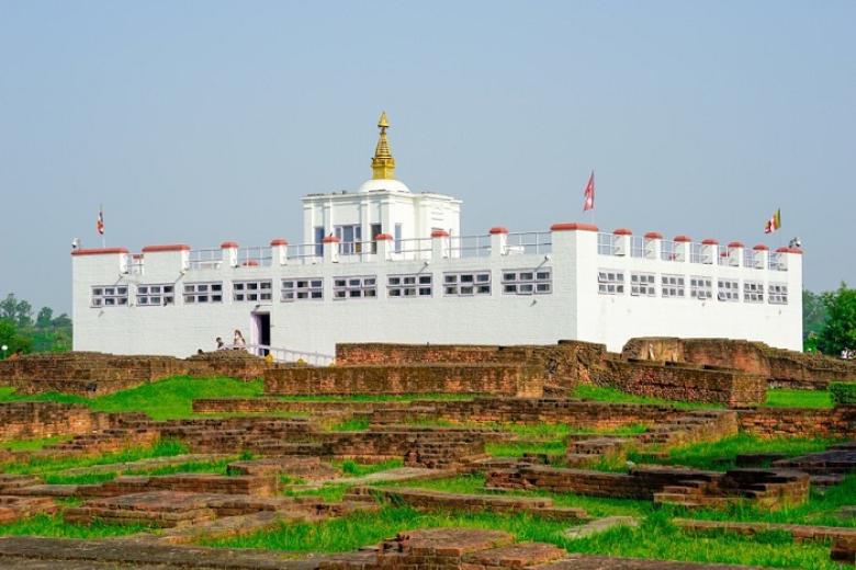 Đền thờ Hoàng hậu Maya