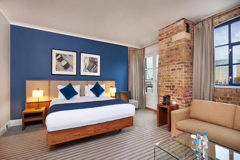 DoubleTree by Hilton London - Docklands Riverside