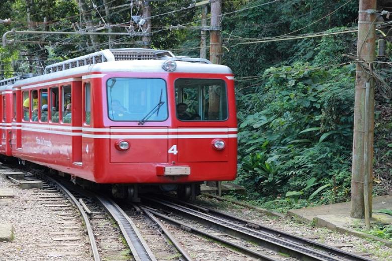 Tàu hỏa bánh răng Corcovado Rack Railway