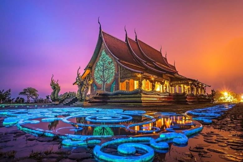 Wat Sirindhorn Wararam Phurao