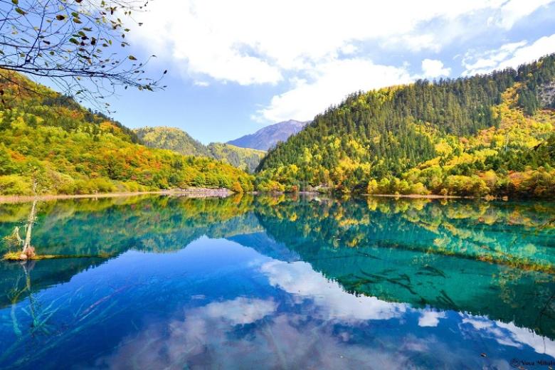 Khu thắng cảnh Cửu Trại Câu