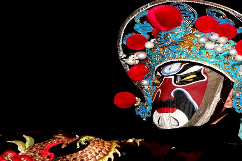 Show diễn Xuyên Kịch Biến Diện