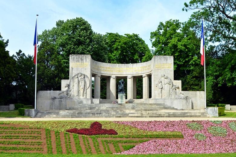 Monument aux Morts de Reims