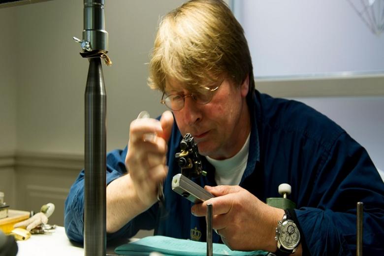 Xưởng sản xuất kim cương Coaster Diamond