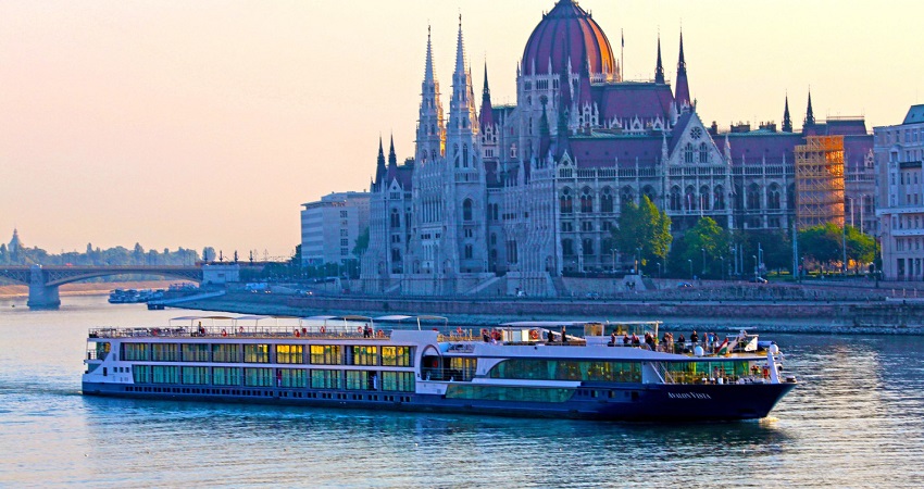 Vui chơi, tham quan