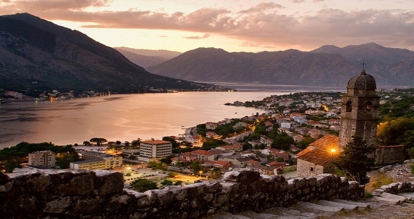 Kotor buổi xế chiều (Ảnh: Internet)