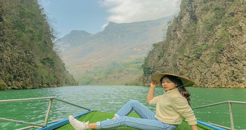 Hẻm vực sông Nho Quế 