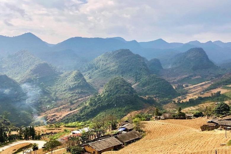 Bản Sủng Là