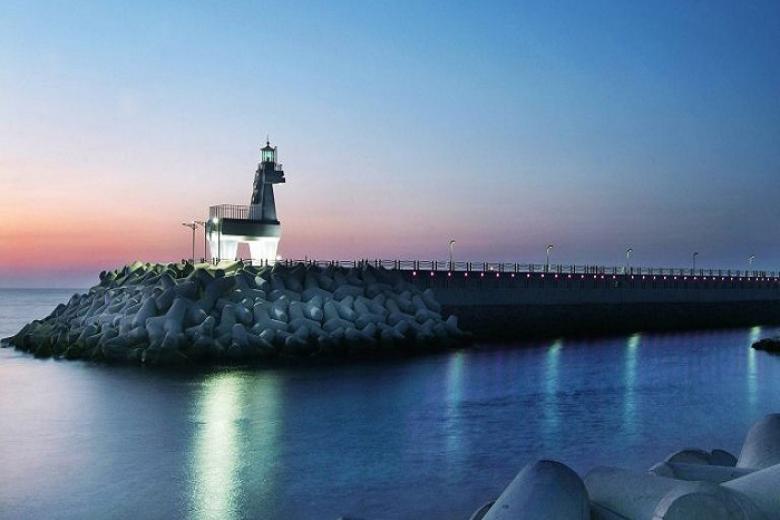 Hải đăng Iho Tewoo Horse