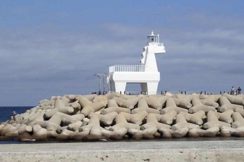 Hải đăng Iho Tewoo Horse