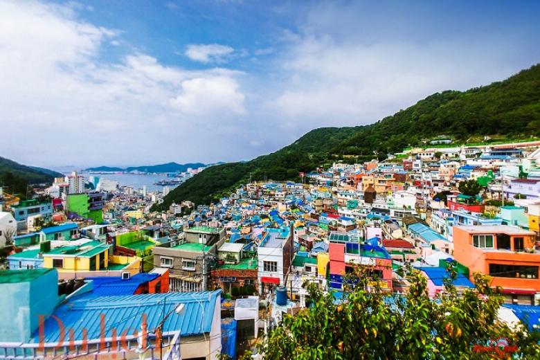 Làng bích họa Gamchoen Village