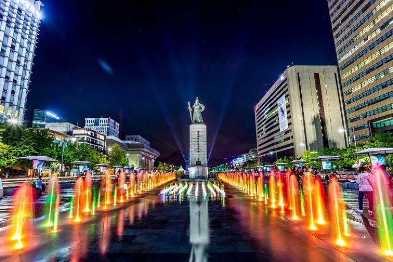 Quảng trường Gwanghwamun