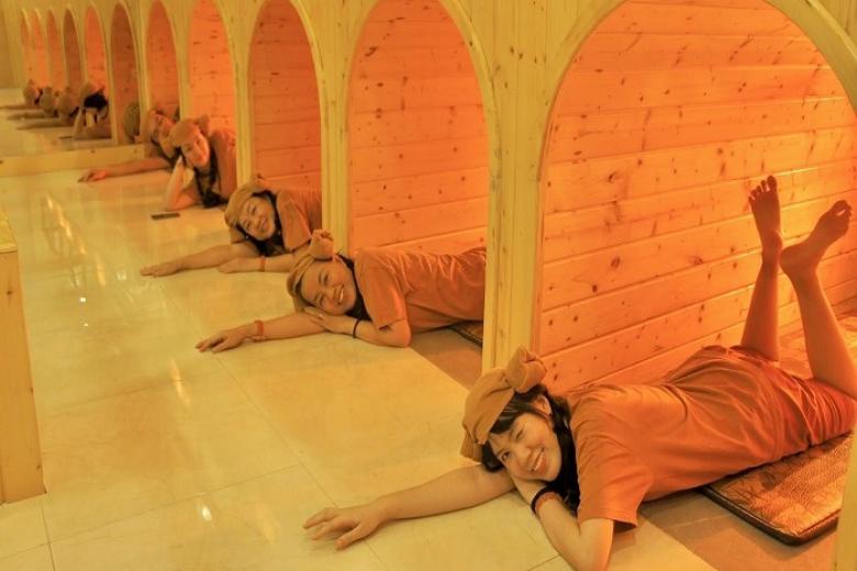 Thư giãn tắm khoáng Jimjilbang