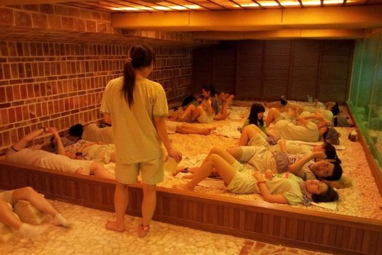 Thư giãn tắm khoáng Jimjilbang