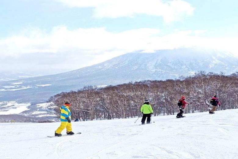 Trải nghiệm trượt tuyết tại Niseko